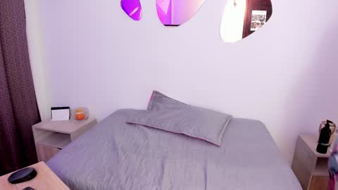 Sami Diaz   online show from January 31, 11:46 am