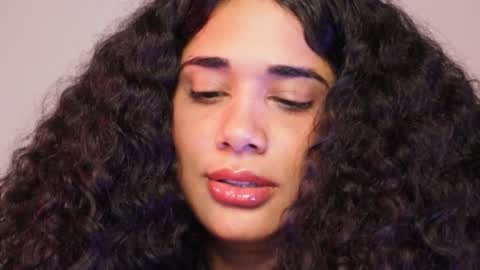 You want to talk to me more personal follow me in My Channel VIP  50 the discount       online show from January 29, 5:09 am