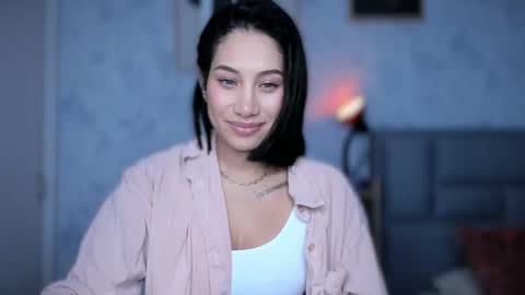 brisa  s online show from October 14, 2:40 pm