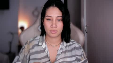 brisa  s online show from June 2, 5:26 pm