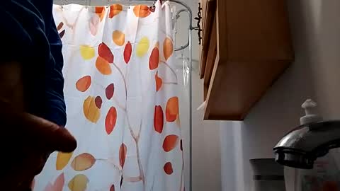 Snapshot of sp696804 chatting on November 2, 9:28 pm sp696804 online show from November 2, 9:28 pm