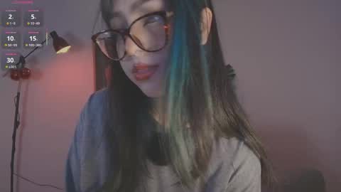 ali online show from December 17, 11:33 pm