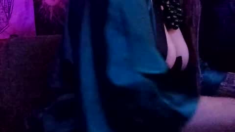 SpacieLacieLush online show from December 17, 2:06 am