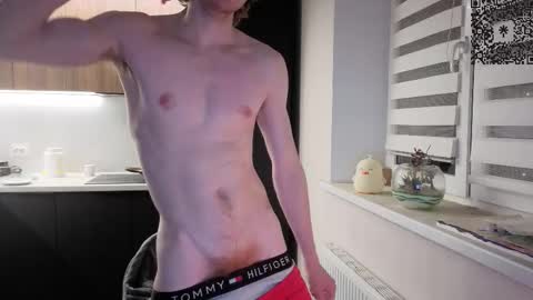 Snapshot of spaisenok chatting on October 8, 1:14 am Mike online show from October 8, 1:14 am