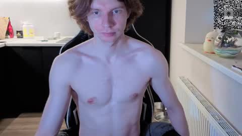 Snapshot of spaisenok chatting on October 20, 11:38 pm Mike online show from October 20, 11:38 pm