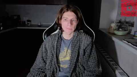 Snapshot of spaisenok chatting on November 23, 1:44 pm Mike online show from November 23, 1:44 pm