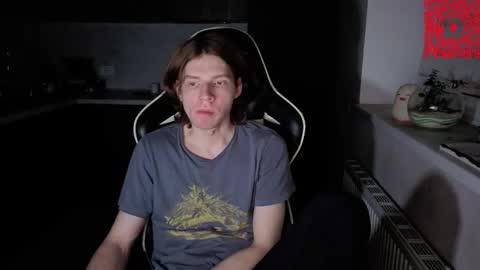 Snapshot of spaisenok chatting on November 25, 1:33 pm Mike online show from November 25, 1:33 pm