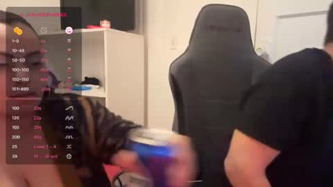 Snapshot of spanishcouple4255 chatting on November 28, 1:30 am spanishcouple4255 online show from November 28, 1:30 am