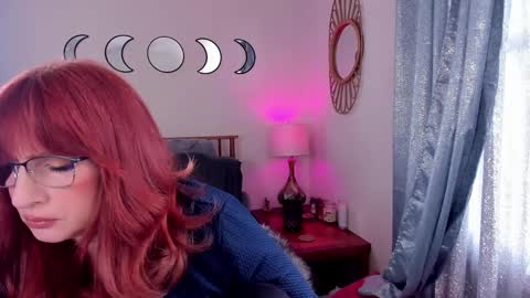 Snapshot of spankamber chatting on February 16, 11:16 pm AmberSpanks online show from February 16, 11:16 pm