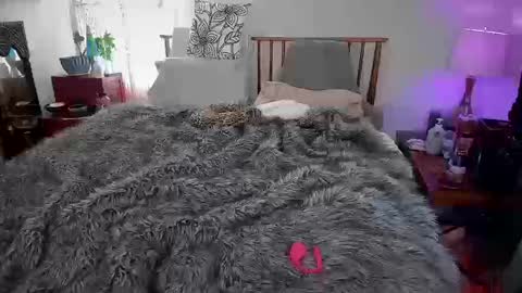 Snapshot of spankamber chatting on October 10, 10:53 pm AmberSpanks online show from October 10, 10:53 pm