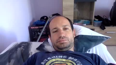 Snaiky online show from May 4, 8:43 am