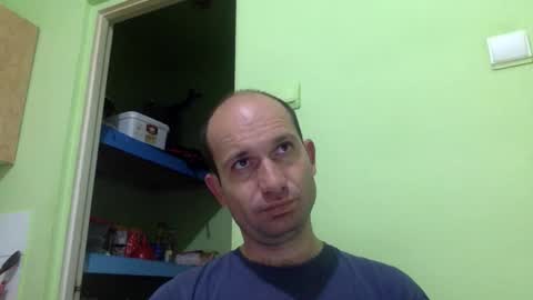 Snaiky online show from May 17, 9:44 pm