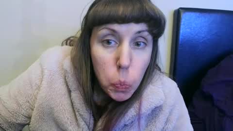 Snapshot of sparkle_pinuppp chatting on January 25, 9:04 am Tip 1 token Follow me on instagram Sparkle pinuppp online show from January 25, 9:04 am