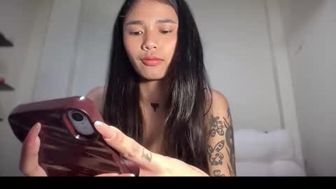 Snapshot of sparklexcx chatting on February 4, 2:45 pm Sparkle online show from February 4, 2:45 pm