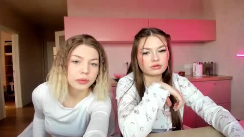 sparkly_18 online show from March 26, 8:53 am