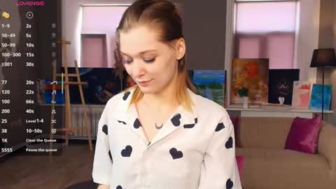 Snapshot of sparkly_k chatting on June 18, 9:14 am Kate online show from June 18, 9:14 am