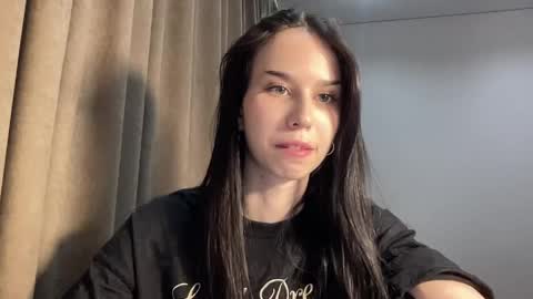 Christina online show from April 27, 8:07 pm