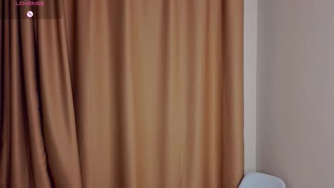 Mary online show from February 13, 7:43 pm