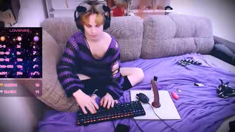 sparkyferret online show from November 23, 7:46 pm