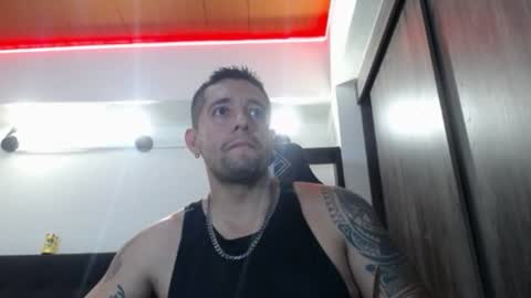 Snapshot of spartacus_cam chatting on July 21, 4:48 am online show from July 21, 4:48 am