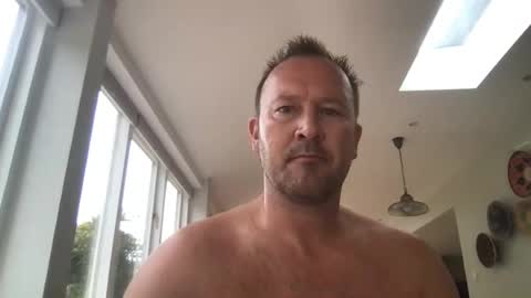 Snapshot of spartomarto chatting on August 4, 8:06 am Sparta MArto online show from August 4, 8:06 am