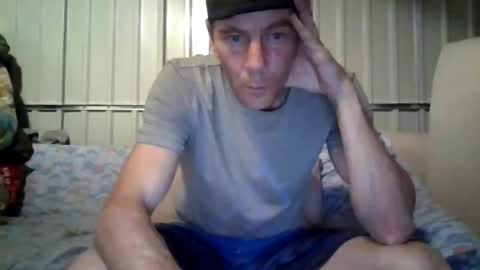 Snapshot of spazzy2 chatting on May 24, 2:38 am spazzy2 online show from May 24, 2:38 am