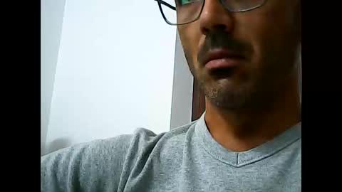 Snapshot of speed0800 chatting on October 12, 12:42 am Speed online show from October 12, 12:42 am