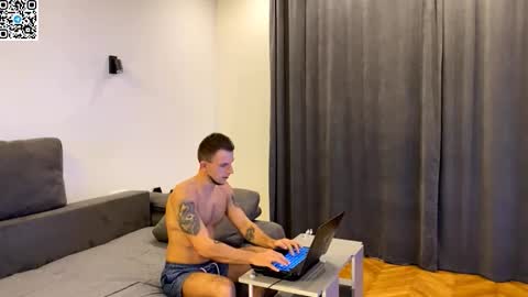 Alex online show from November 22, 8:30 pm