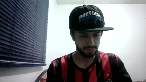 Snapshot of sperm_donor94 chatting on November 16, 3:23 am sperm_donor94 online show from November 16, 3:23 am