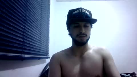 Snapshot of sperm_donor94 chatting on March 18, 11:19 pm sperm_donor94 online show from March 18, 11:19 pm