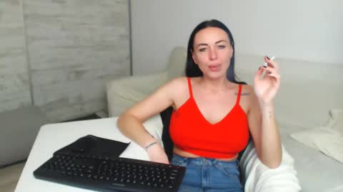 Carla online show from December 9, 3:44 pm