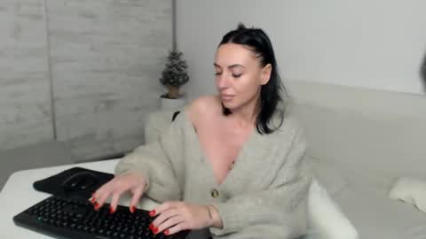 Carla online show from December 16, 5:43 pm