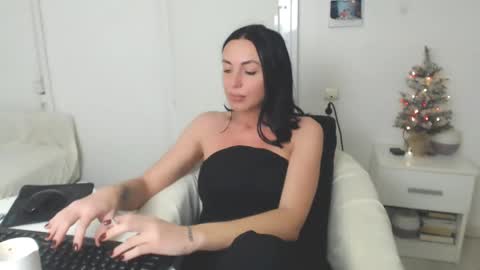 Carla online show from December 26, 5:30 pm