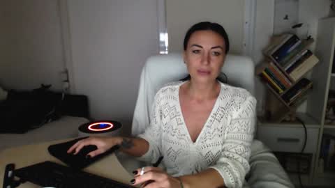 Carla online show from October 6, 3:53 pm