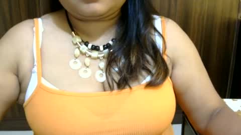 Snapshot of spicy_jasleen chatting on July 21, 8:27 am Your Jasleen online show from July 21, 8:27 am