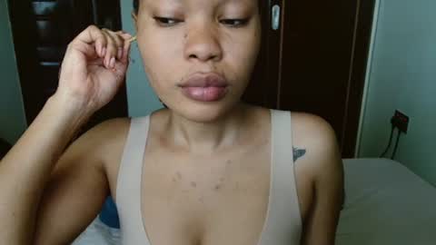Snapshot of spicy_kerrine chatting on June 18, 12:31 pm Spicy kerrine online show from June 18, 12:31 pm