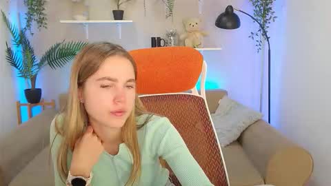 spicy_lexi online show from September 27, 6:29 am