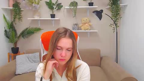 spicy_lexi online show from October 3, 7:05 am