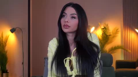 Spicy Maple online show from April 22, 6:09 pm
