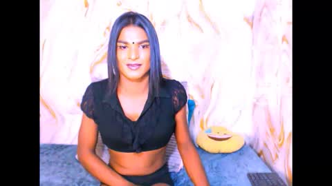 spicybarbie4u online show from April 11, 8:51 am