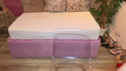 spicycarlaxx online show from April 3, 6:39 pm