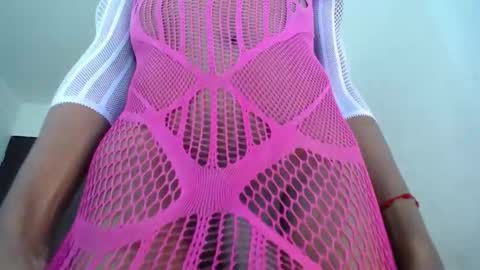 Snapshot of spicyseducer chatting on October 29, 4:09 pm Reychell Millan online show from October 29, 4:09 pm