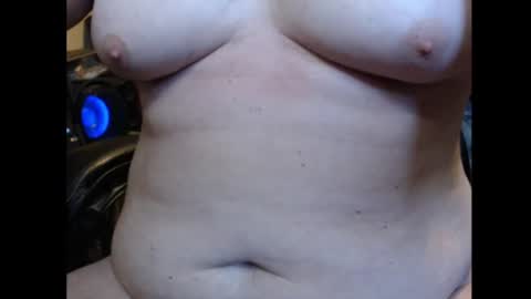Snapshot of spider19752020 chatting on July 14, 2:01 pm bri and mags fun room online show from July 14, 2:01 pm