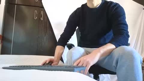 Marco. When Im offline you can view premium content in bio online show from October 8, 9:29 am