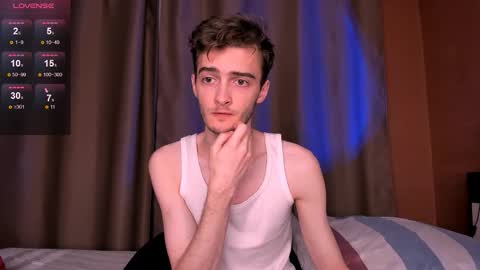 Snapshot of spider___man chatting on October 16, 3:57 pm Spidey online show from October 16, 3:57 pm