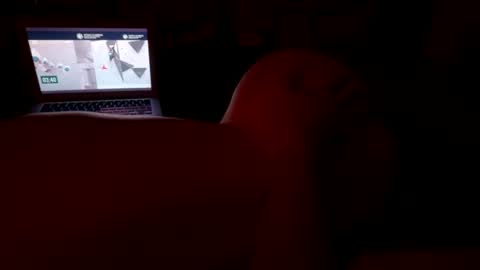 Snapshot of spinky_snuggles chatting on July 19, 10:57 pm Spinky online show from July 19, 10:57 pm