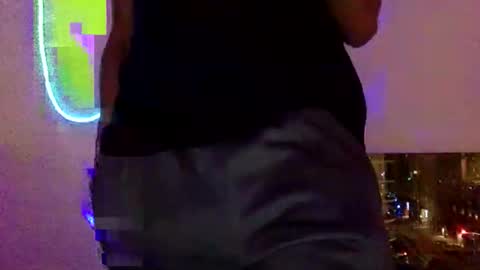 Snapshot of splash516634 chatting on March 13, 3:46 am Twitter Toxiceli2 online show from March 13, 3:46 am