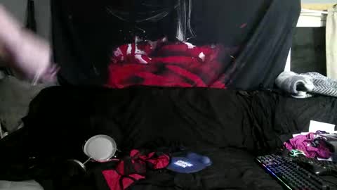 Daddy  His Splash Queen online show from October 21, 5:30 am