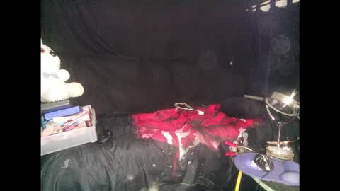 Daddy  His Splash Queen online show from December 4, 7:06 am