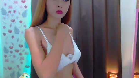Kimmy online show from December 10, 9:33 am